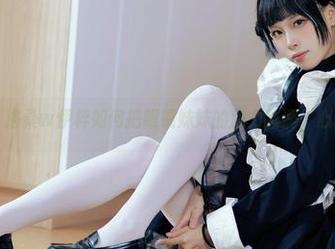 图片热潮：洛桑w伊梓如何把眼镜妹妹的魅力拉满，心自外面涌动