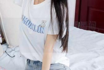 物恋传媒 – 看！婷婷的透明瞬间，高清图册让大家踩雷！