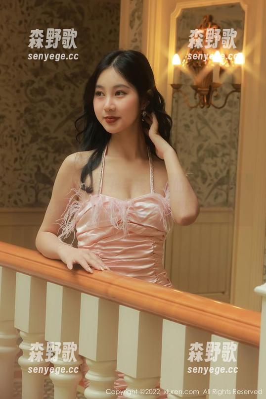 秀人网 - 年轻女孩与连体衣的完美结合，优琪琪子yuki的写真集让我狂赞不已