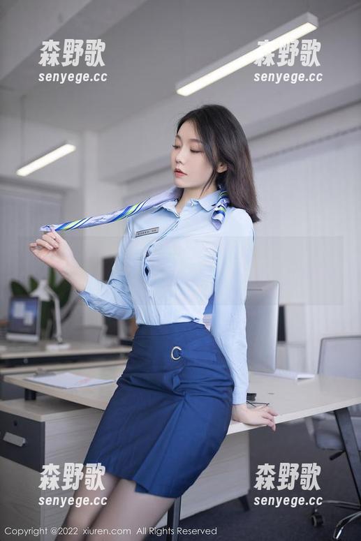 秀人网 - 安然anran的镂空系列，高清美图咋就充满了微妙的暧昧感。