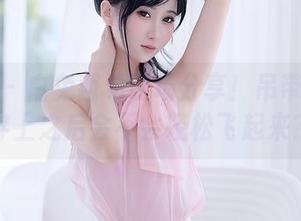 秀人网 – 白兔西希现场分享！吊带合集：穿上之后会不会轻松飞起来？