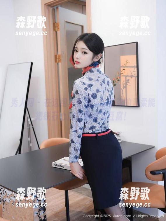 秀人网 - 在这组写真里，陈柒柒的温柔能把铁石心肠也雕刻成豆腐！