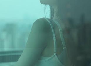 秀人网 – 分享雪瑞Lisa的白丝美图，绝对是个神奇体验