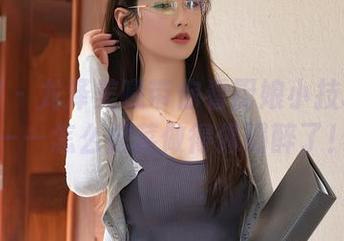 秀人网 – 龙泽美曦带你看厨娘小技巧更新——怎么把菜做得像喝醉了！
