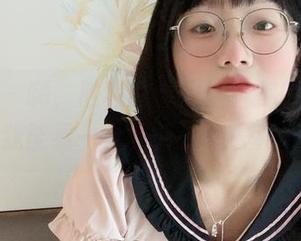 微密圈 – 嗨，胜利的小生活！你的自拍技法我能看一天，转来转去真不腻