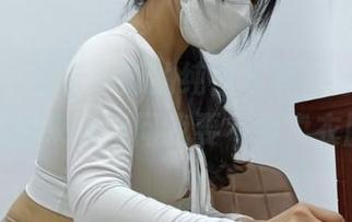 微密圈 – 若若老师的纯白写真，分享过后，邻居来敲门问我要不要卖衣服？