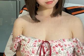 微密圈 – 双人嗨玩！葱油饼er作品集最新发布，让你流连忘返。