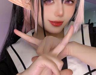 阿九从不咕咕说：“别问我艾米莉亚有多好，下载全套就知道！”