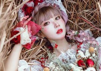 无圣光的寂静时刻，阿包也是兔娘带来的温柔打扰，图集里有你意想不到的精彩。