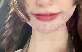 微密圈 – 每次打开陈妮妮UNI的蓝蕾丝黑丁字写真集，总能分享点让我惊讶的细节。