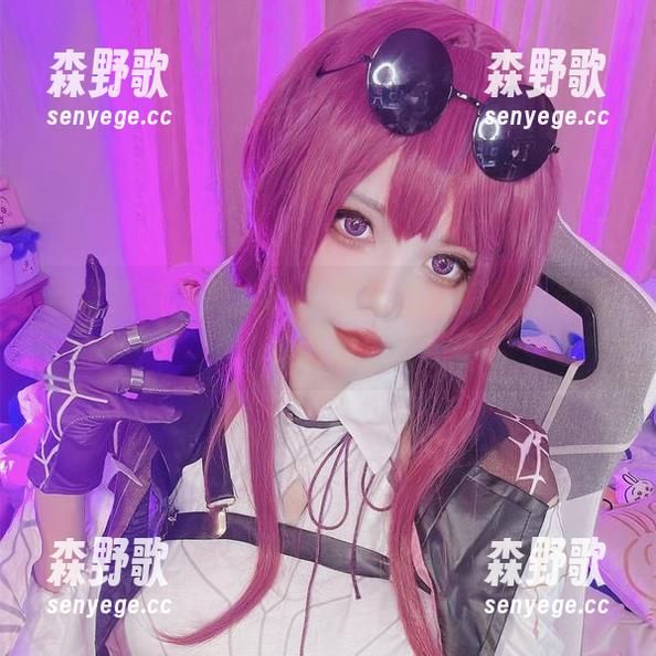 当雪猫变身兔女郎，壁纸我就悄悄给你放桌面吧。