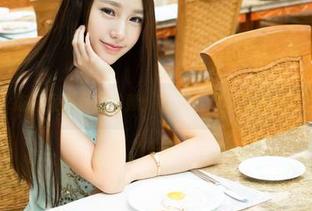 青豆客 – 拖延症患者的救赎：在艾小青美腿的资源里发呆。