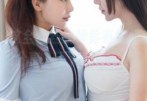 魅妍社 – 这全套连衣裙竟有如此魔力，黄歆苑的分享，不下载对不起自己！